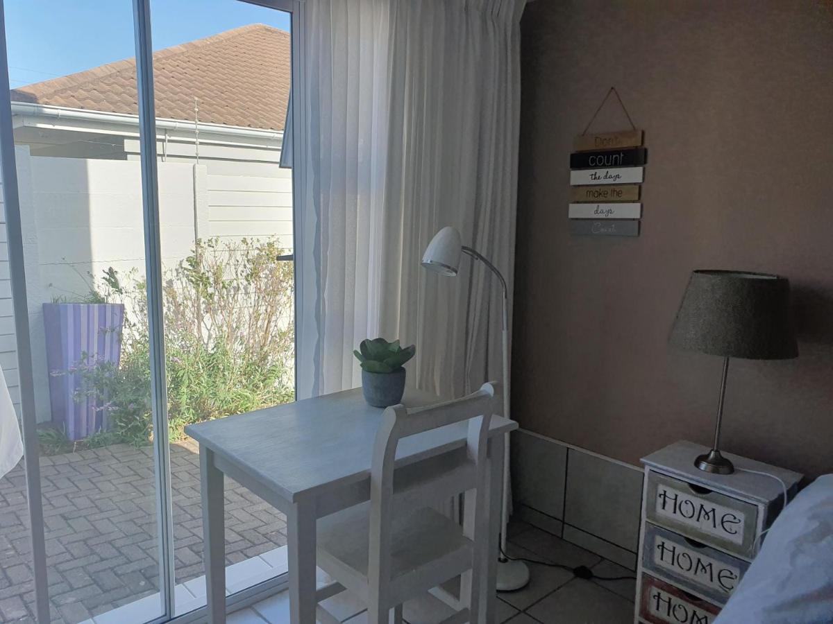 Nahoon Bed & Breakfast East London Extérieur photo